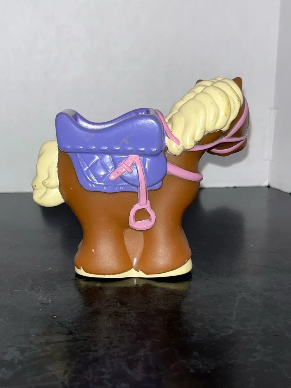 2010 Fisher Price Little People Jump N Ride Pony Pink Bridle Purple Saddle